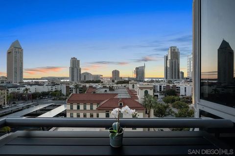 Tiny photo for 700 Front St #605, San Diego, CA 92101 (MLS # 260005646)