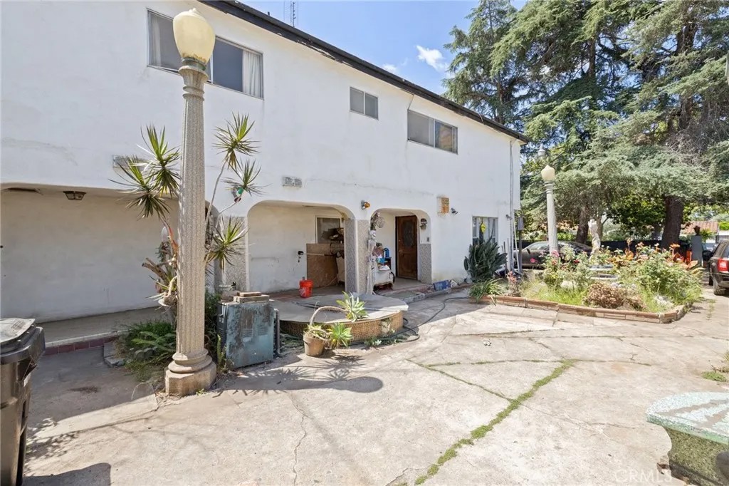 620 N Kilkea Drive