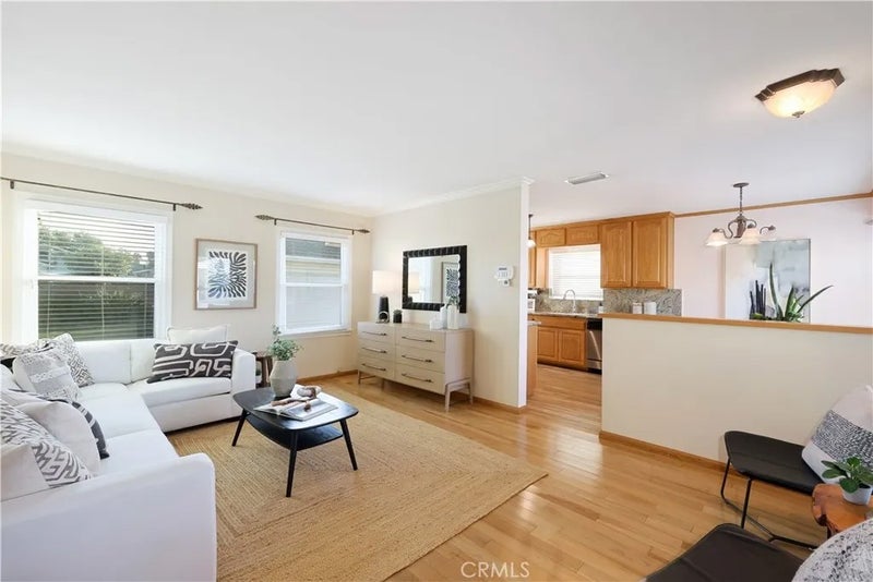 7627 Rundell