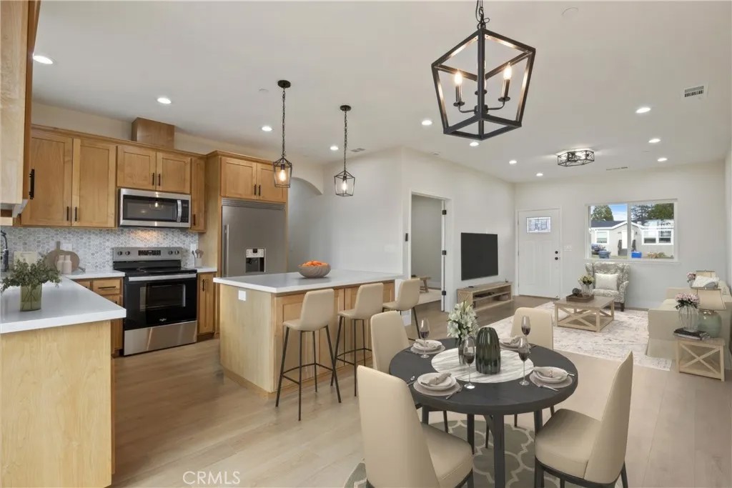 6175 Alamo Way