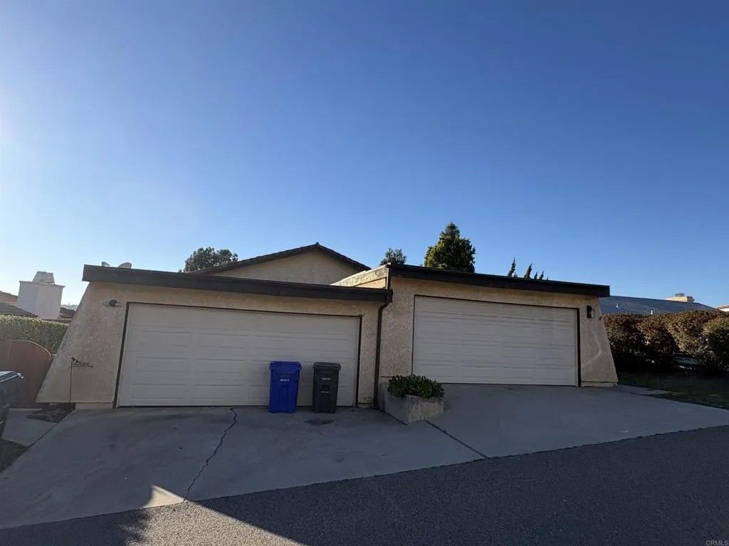 Photo of 31320 Club Vista Ln, Bonsall, CA 92003 (MLS # NDP2511481)