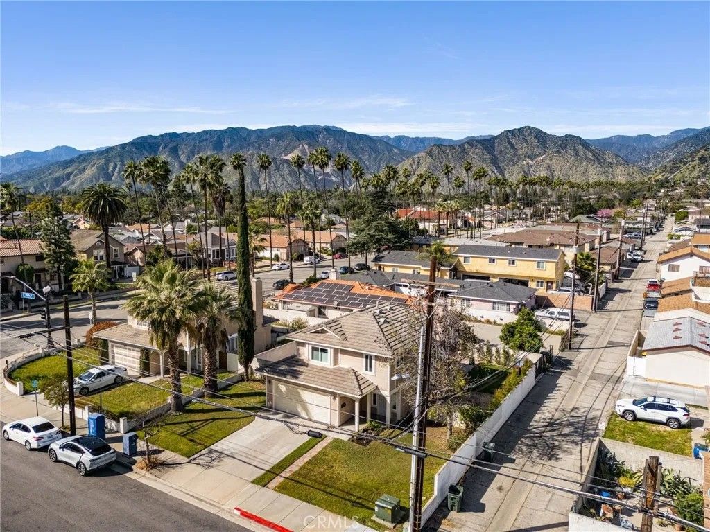 Photo of 109 E 9th St, Azusa, CA 91702 (MLS # PW26052192)