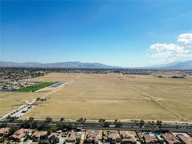 0 Apple Valley
