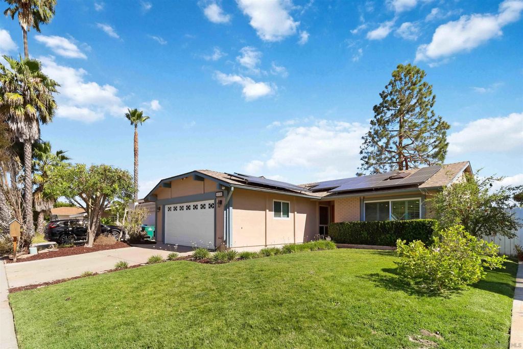 Photo of 15155 Calle Juanito, San Diego, CA 92129 (MLS # 260006774)