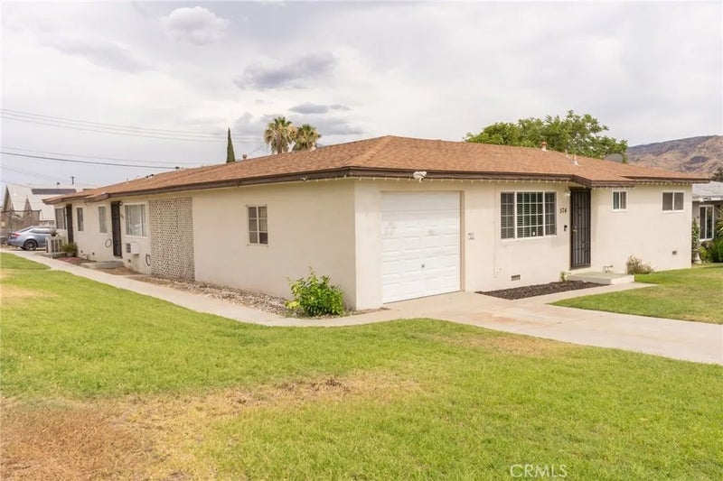 574 N 6th