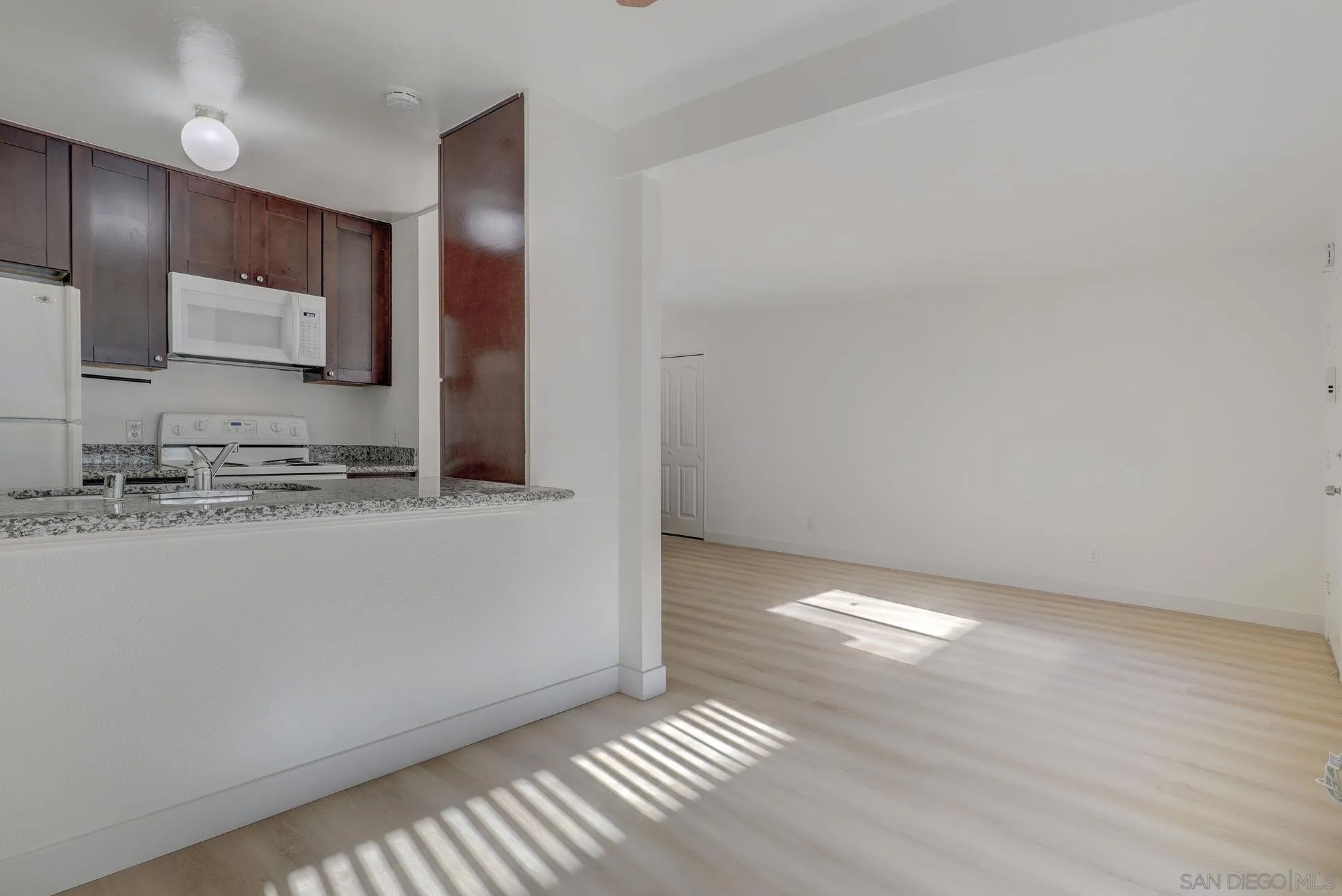 6902 Mission Gorge Rd 3