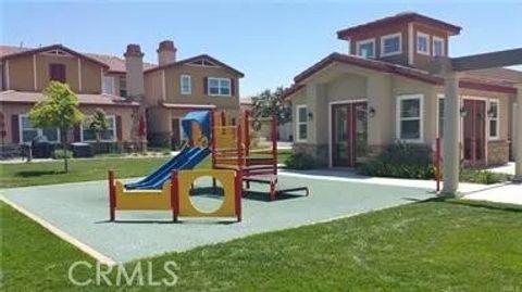 Tiny photo for 1510 Orange Avenue #205, Redlands, CA 92373 (MLS # CV25244536)