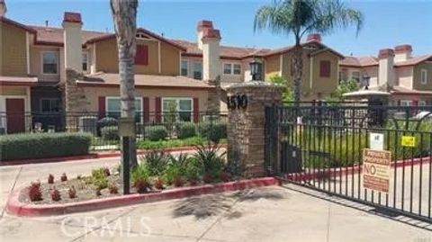 Photo of 1510 Orange Avenue #205, Redlands, CA 92373 (MLS # CV25244536) Photo of 1510 Orange Avenue #205, Redlands, CA 92373 (MLS # CV25244536)