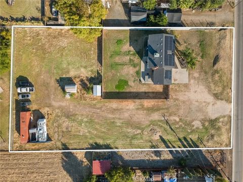 Tiny photo for 1077 Pecan Ave, Madera, CA 93637 (MLS # MD25246927)