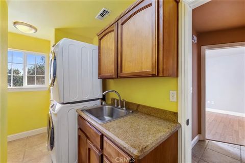 Tiny photo for 1077 Pecan Ave, Madera, CA 93637 (MLS # MD25246927)
