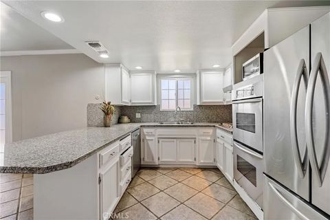 Tiny photo for 1077 Pecan Ave, Madera, CA 93637 (MLS # MD25246927)