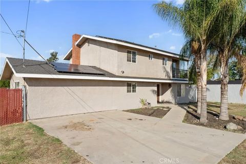 Tiny photo for 1077 Pecan Ave, Madera, CA 93637 (MLS # MD25246927)