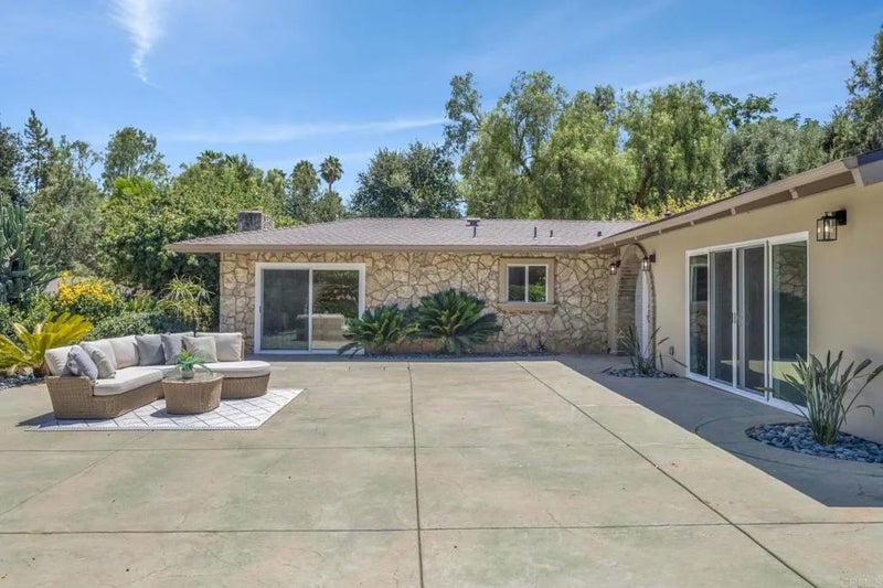3131 Summit Drive