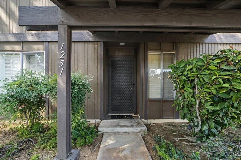 1251 Bonnie Glen Lane