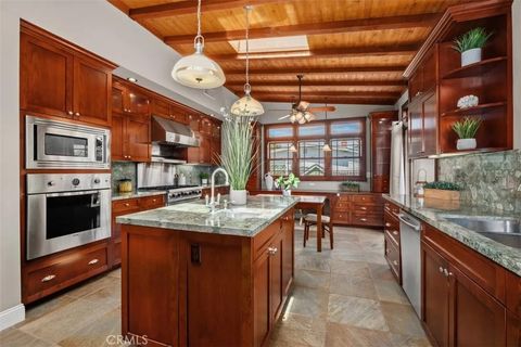Photo of 13302 Chirping Sparrow Way, Tustin, CA 92780 (MLS # OC26086489)