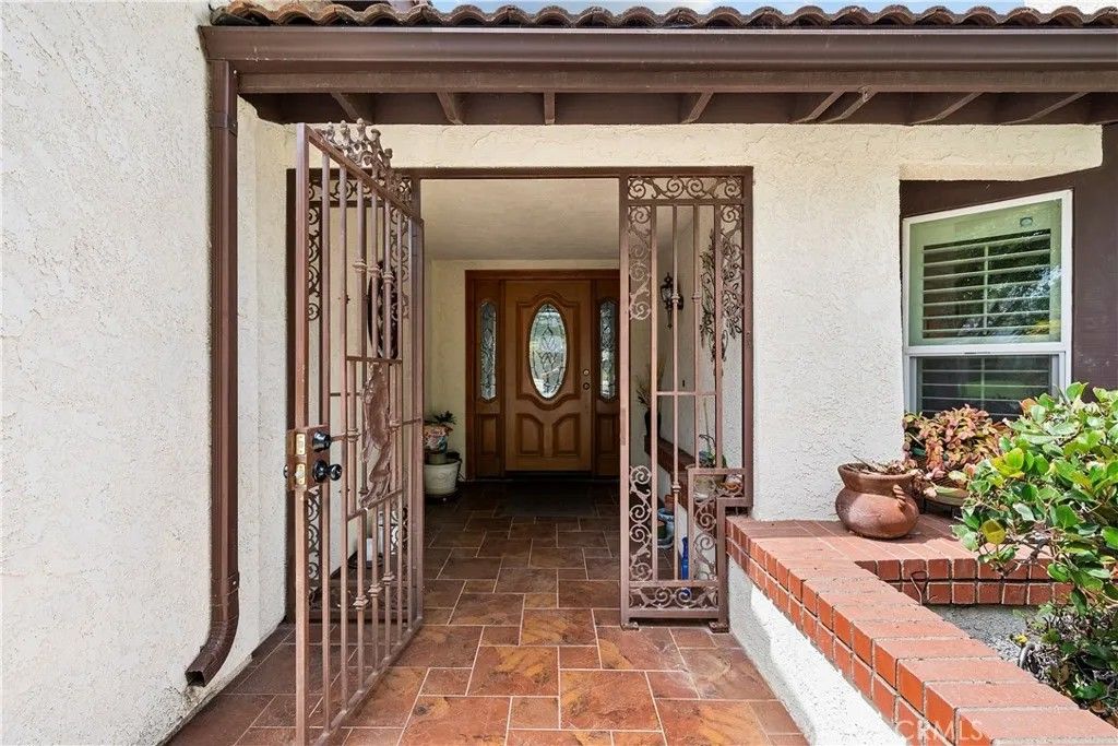 Photo of 1931 Augusta Court, Oxnard, CA 93036 (MLS # SR26097018)