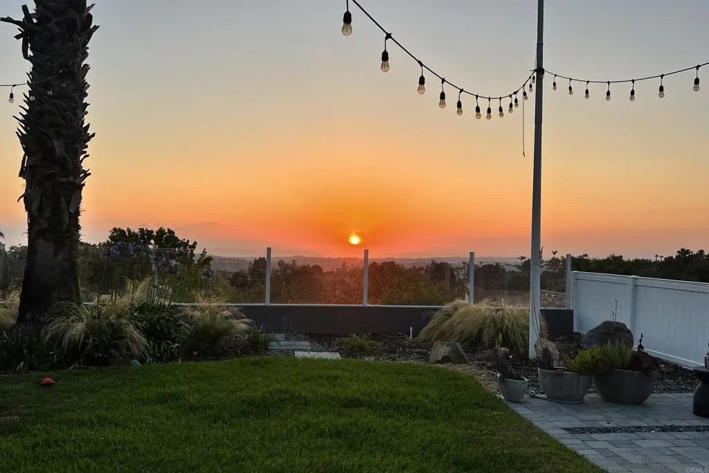 Photo of 6827 El Fuerte Street, Carlsbad, CA 92009 (MLS # NDP2601856)