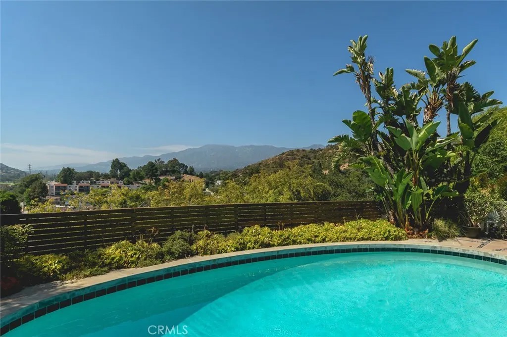 2770 Mira Vista Drive