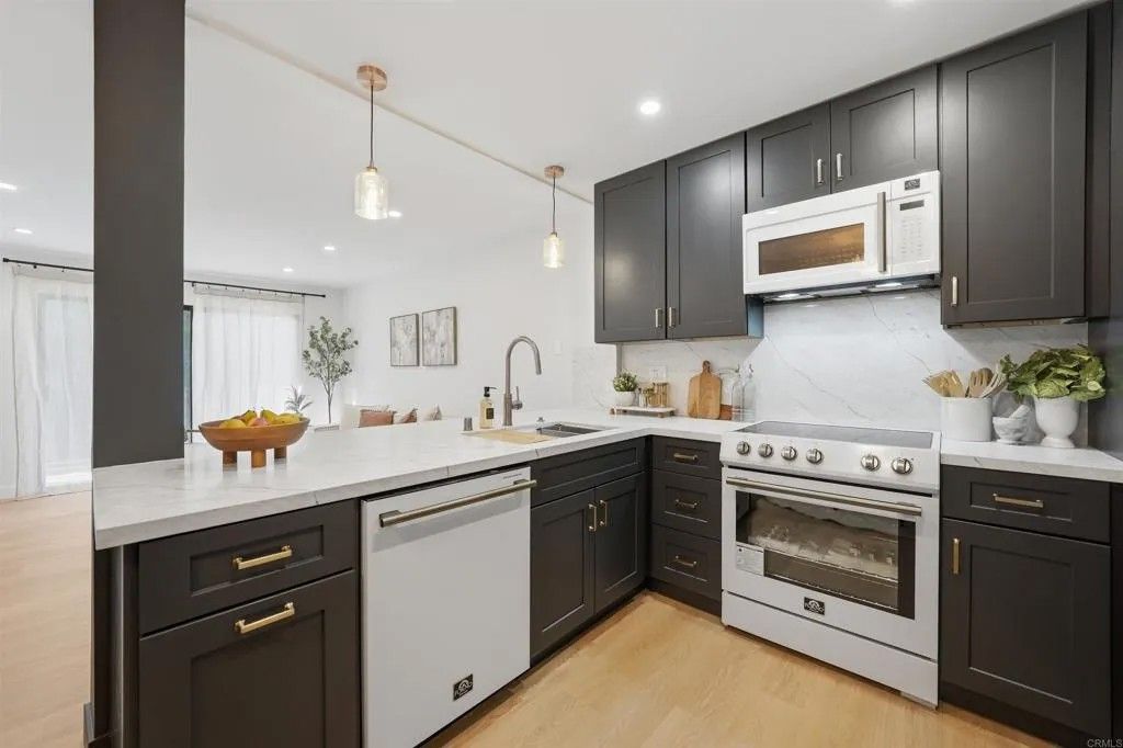 Photo of 6780 Friars Road #367, San Diego, CA 92108 (MLS # PTP2603240)
