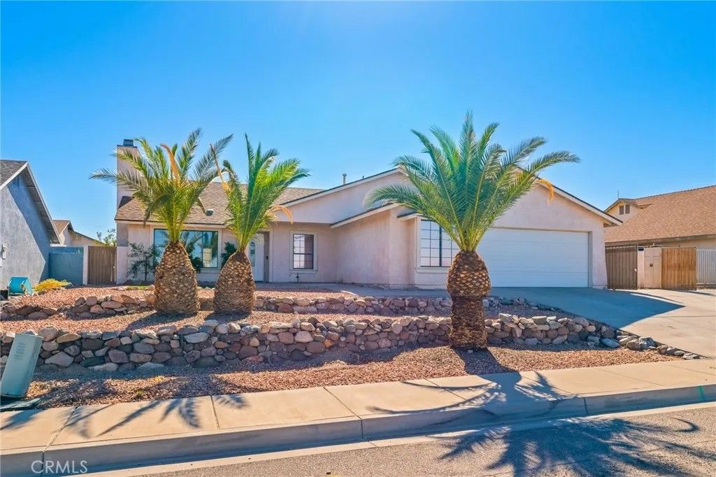 Photo of 1359 Redwood Ave, Needles, CA 92363 (MLS # WS25254277)