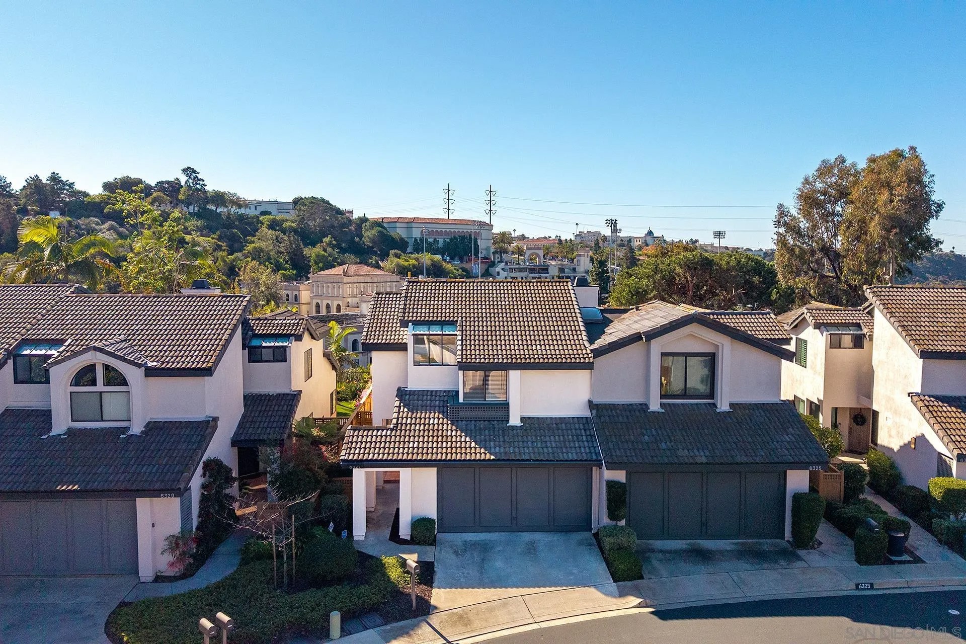 6327 CAMINITO DEL CERVATO