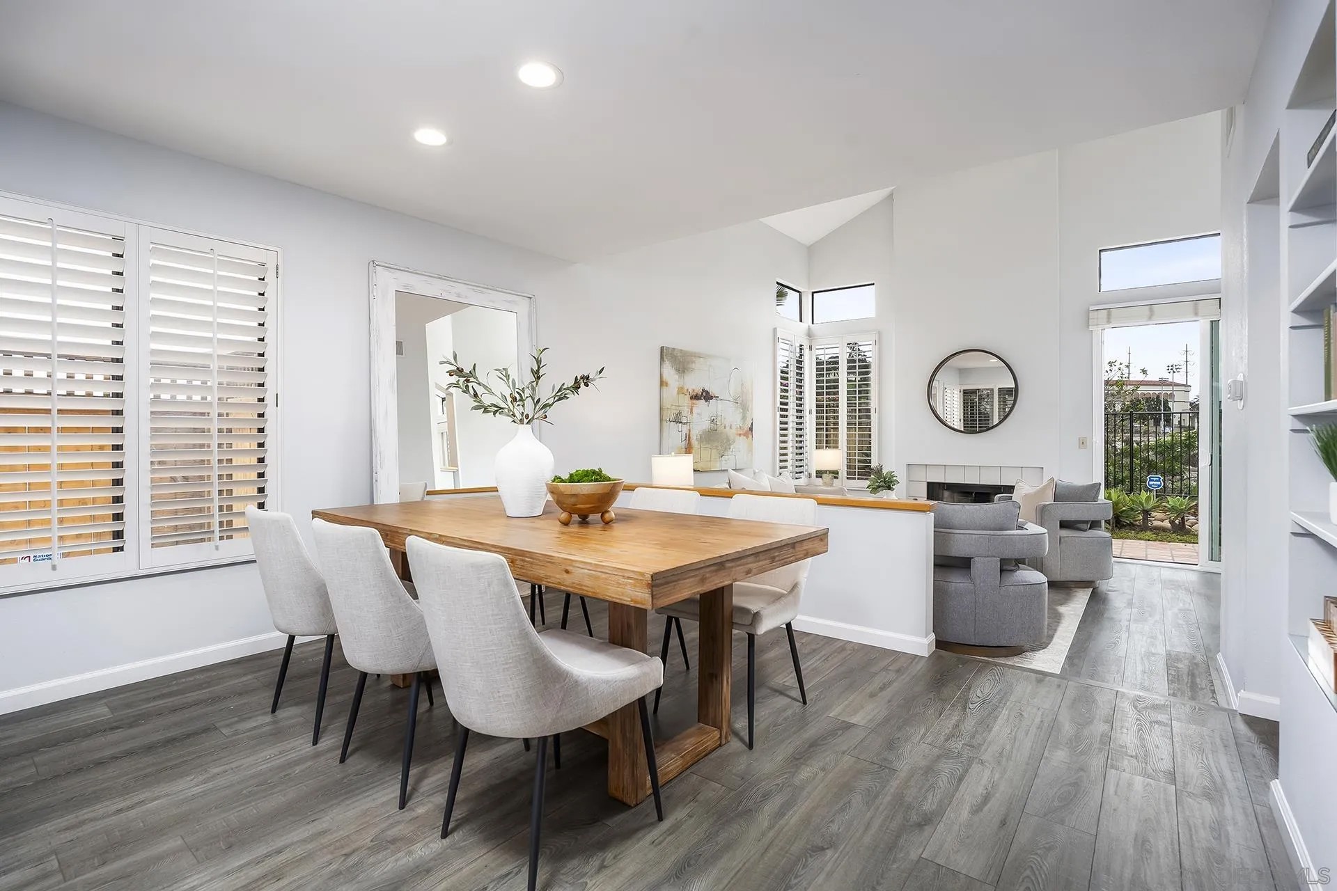 6327 CAMINITO DEL CERVATO