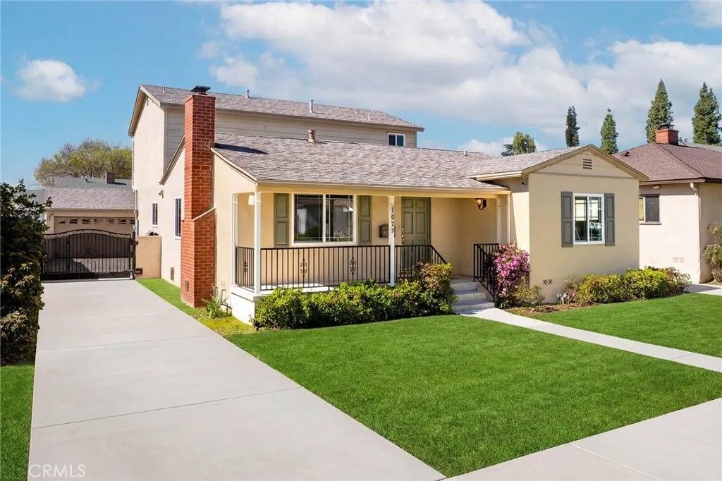 Photo of 1025 S Vega Street, Alhambra, CA 91801 (MLS # AR26041398)