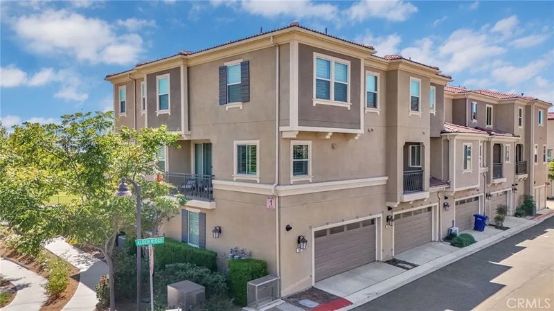 101 Alder Ridge