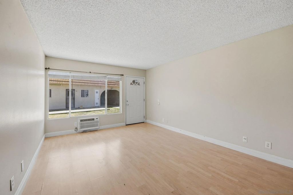 Photo of 2012 E Mission Ave #11, Escondido, CA 92027 (MLS # 260011229)