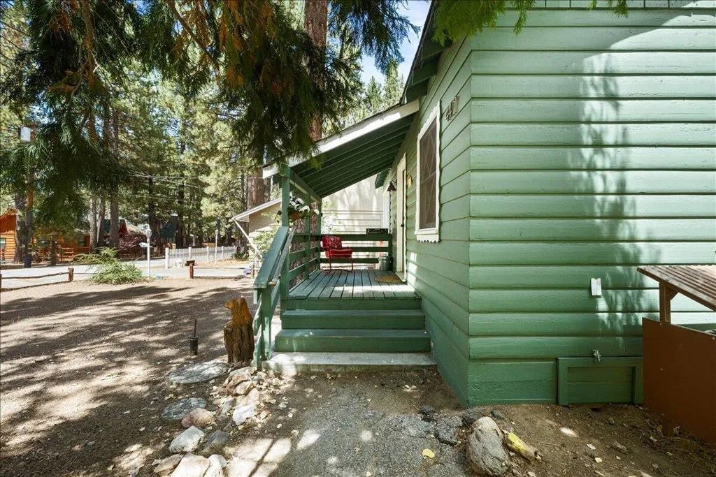 447 Chickadee Drive