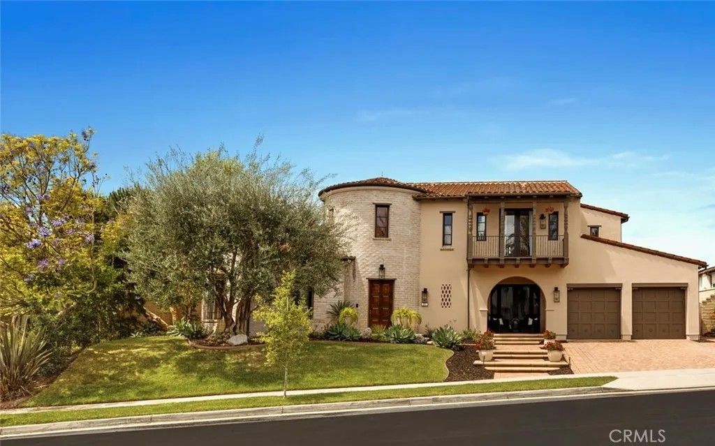 Photo of 27 Via Conocido, San Clemente, CA 92673 (MLS # NP26067855)