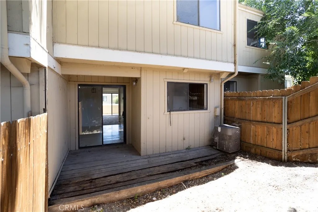 3750 El Camino Real, B2