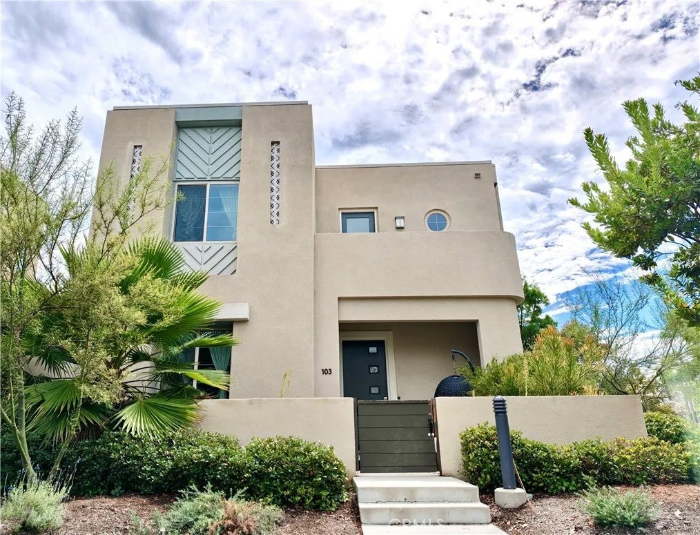 Photo of 103 Menkar, Irvine, CA 92618 (MLS # AR26205613)