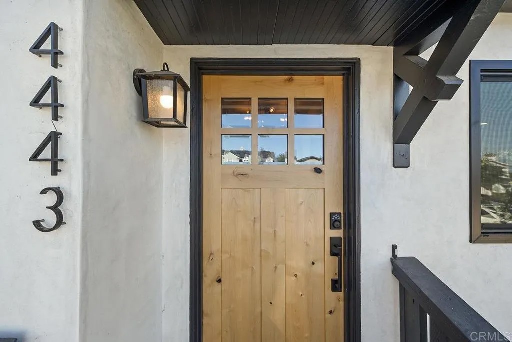 4443 Del Monte Avenue