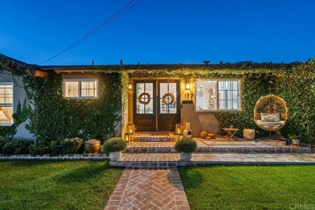 Photo of 177 El Capitan Dr, Chula Vista, CA 91911 (MLS # PTP2507726)