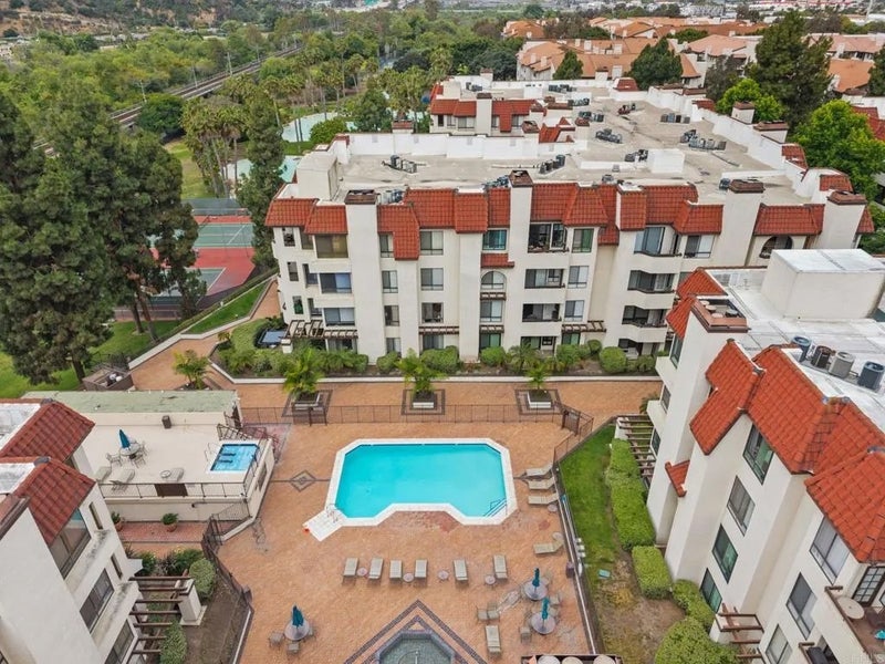 5895 Friars Rd Road 5105