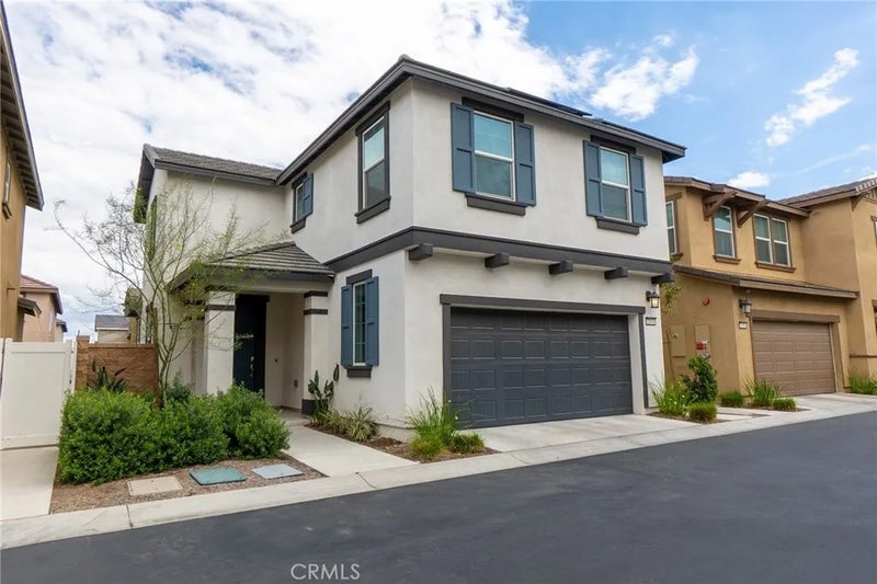 2464 Gunner Ridge