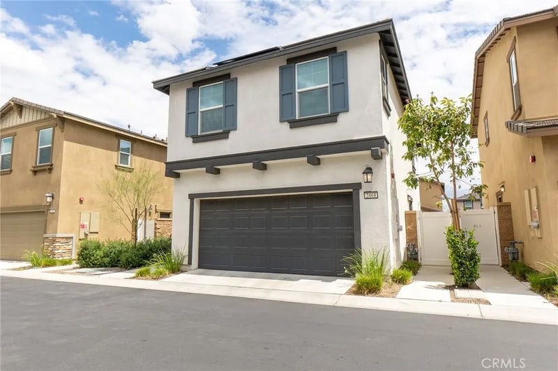 2464 Gunner Ridge