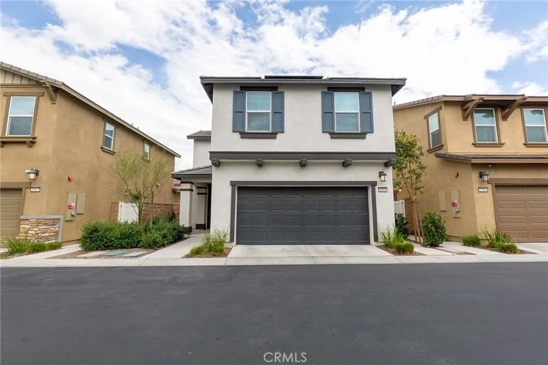2464 Gunner Ridge
