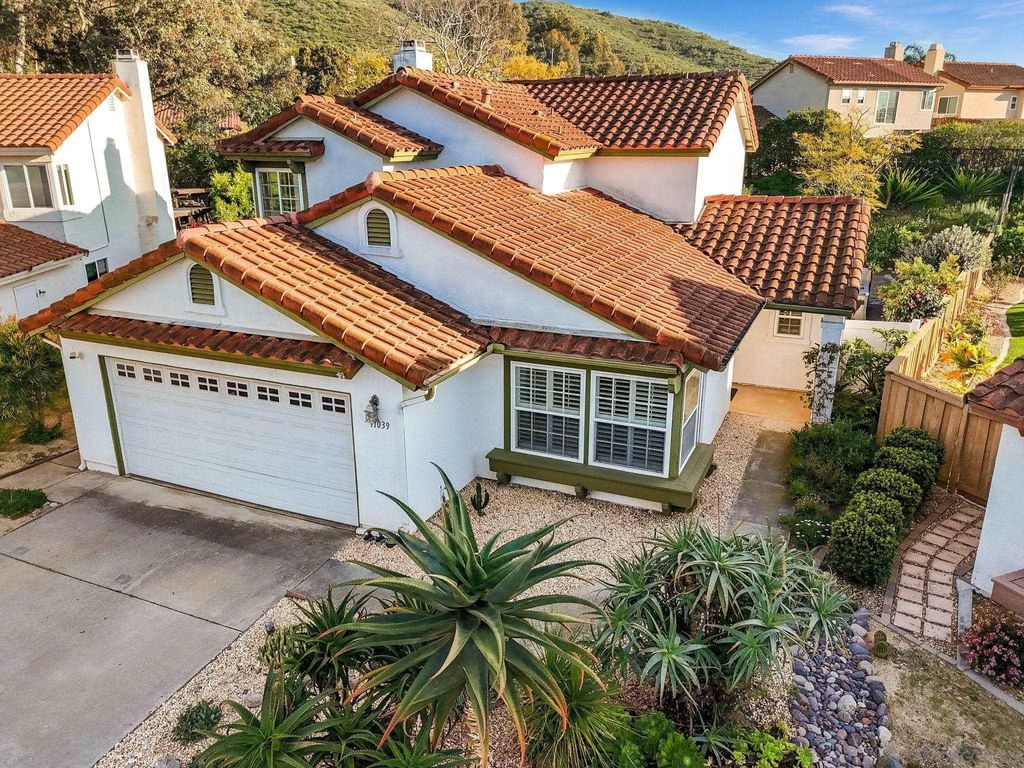 Photo of 11039 Twin Pond Ter, San Diego, CA 92128 (MLS # 260005887)