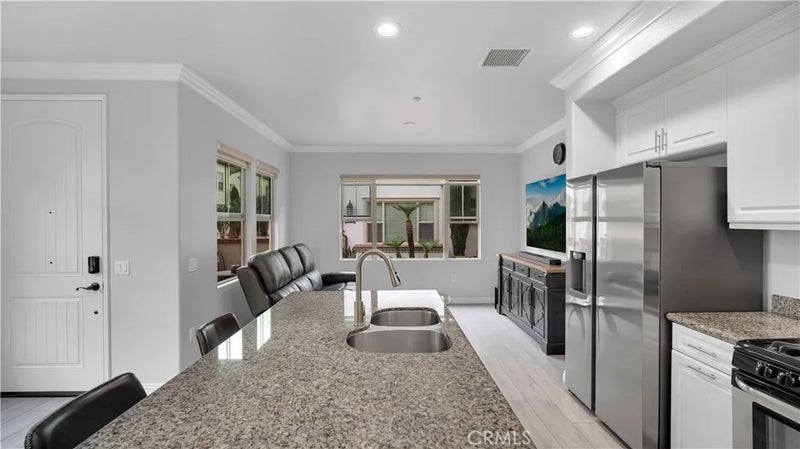 514 S Melrose