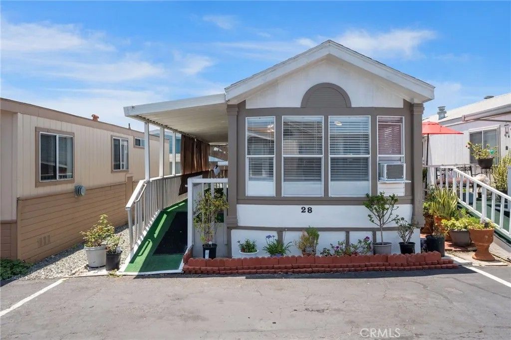Photo of 1148 3Rd Ave #28, Chula Vista, CA 91911 (MLS # CV25281132)