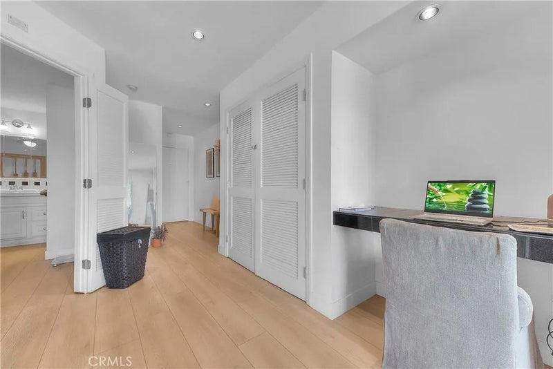 200 McNeil Lane 211