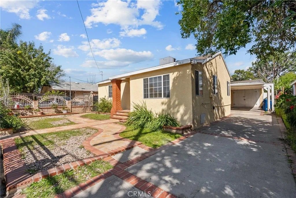 Photo of 11288 Telfair Avenue, San Fernando, CA 91340 (MLS # SR26047087)