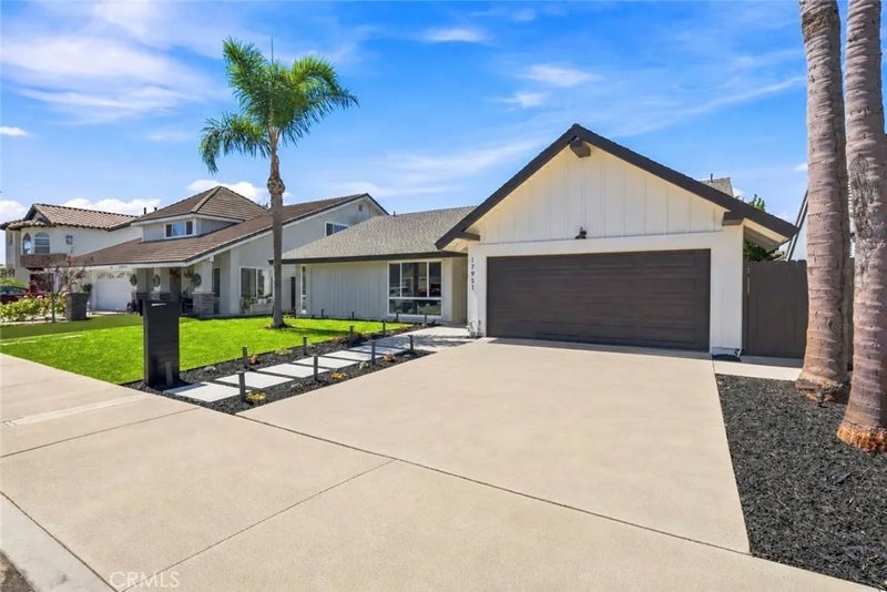 17951 Whitford Lane