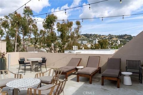 Tiny photo for 740 N Kings Road #208, West Hollywood, CA 90069 (MLS # AR26087378)