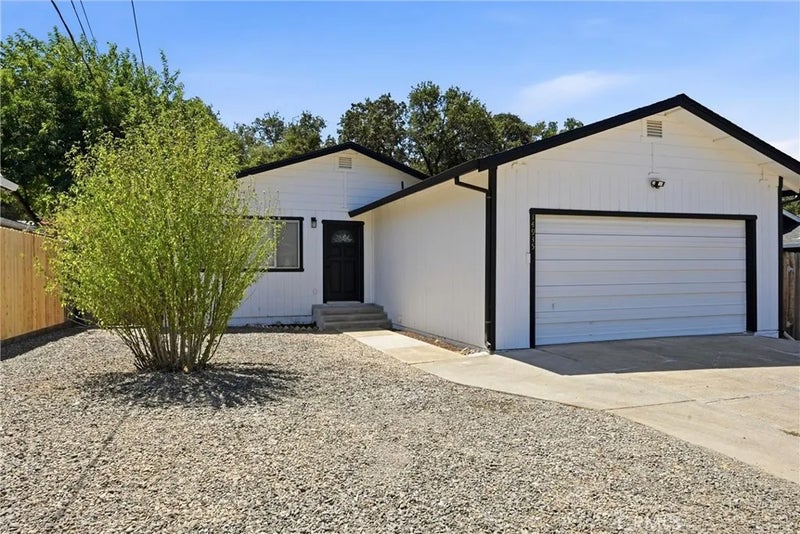 14935 Highlands