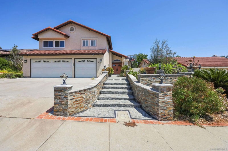10975 Elderwood Dr