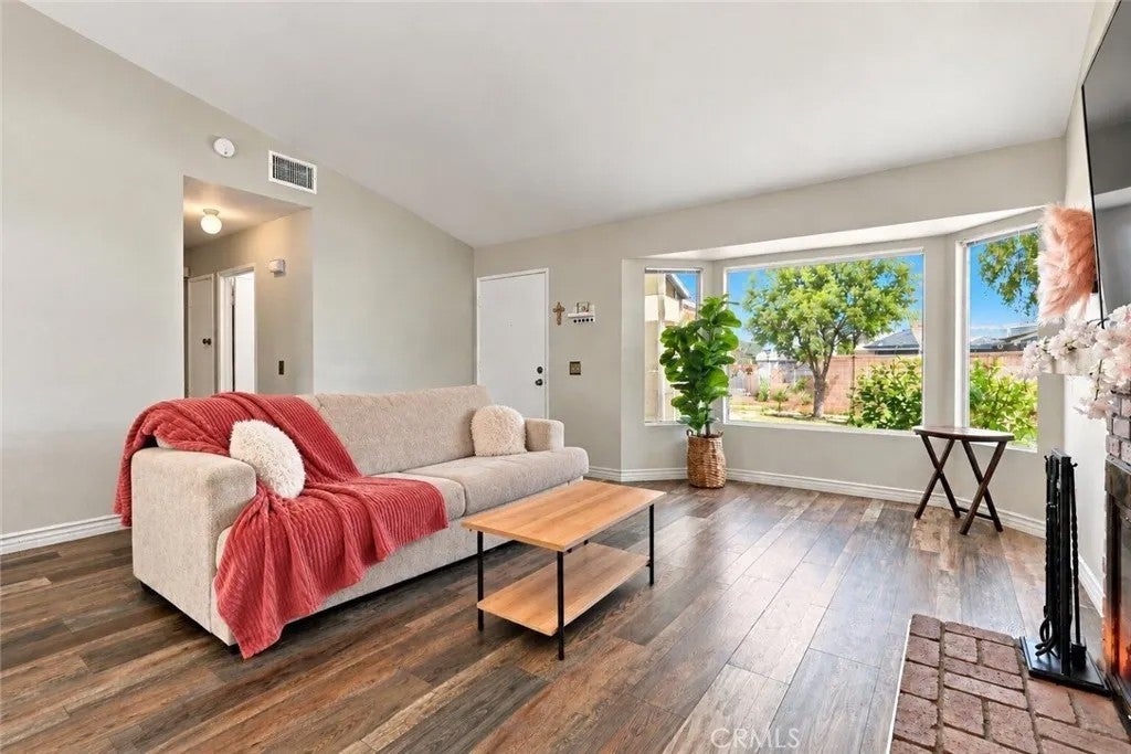 7181 Powell Place