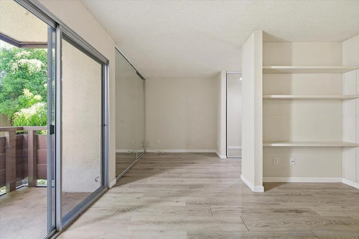 1625 Hotel Circle South C210